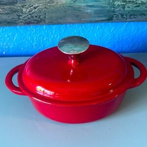 Like New Wolfgang Puck Enameled Beautiful Deep  Color